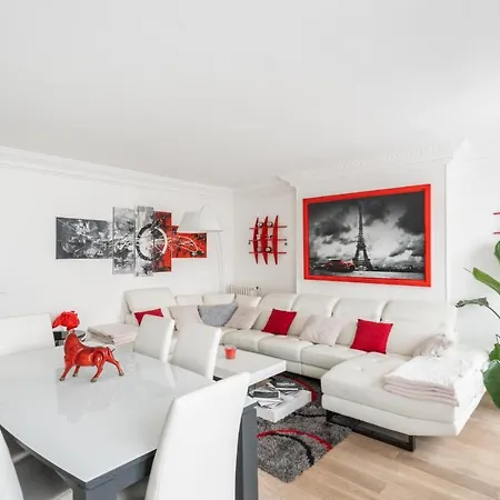 Haussmannien - Dernier Etage Lägenhet *