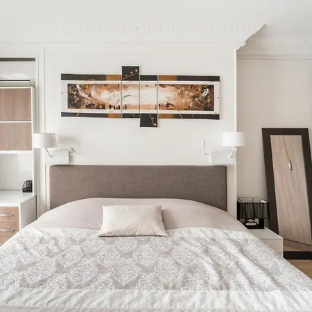 Haussmannien - Dernier Etage Paris