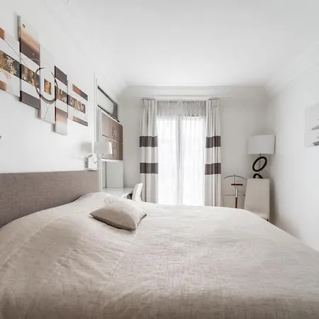 Apartment Haussmannien - Dernier Etage *