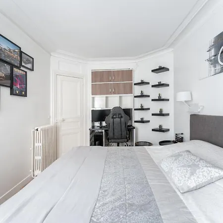 Haussmannien - Dernier Etage شقة *